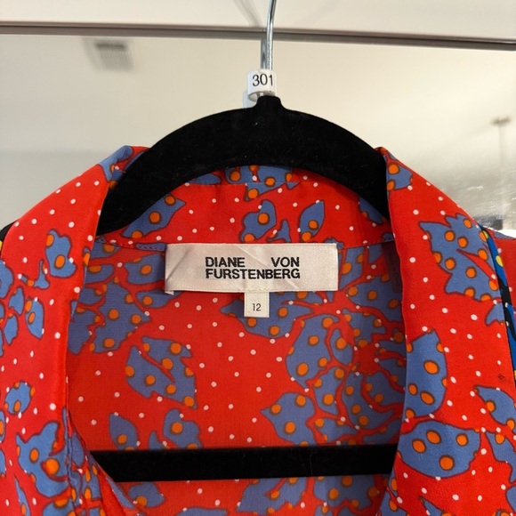 Diane Von Furstenberg Long-sleeve Printed Silk Shirt In Callow Bright Red - Picture 3 of 5